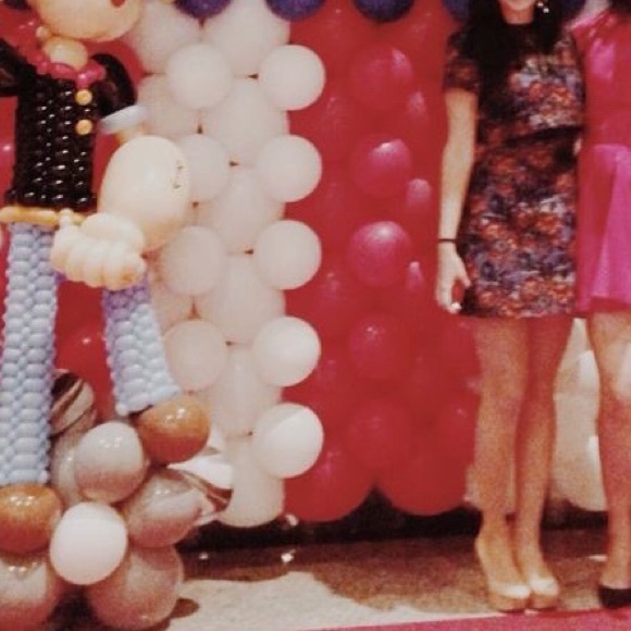 Topshop Embroidered Dress Sz 2 - Picture 5 of 5